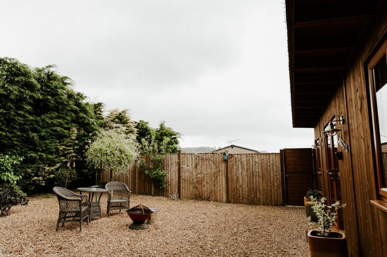 Fairview Farm Holiday Accommodation 14 Luxury Lodges, Cabins, Dog Friendly, Suitable For Couples, Families And Groups, Wedding Guests , Corporate Events, Sleeps 2-65 Guests In Ravenshead, Nottingham Near Sherwood Forest, Set In 88 Acres Buitenkant foto